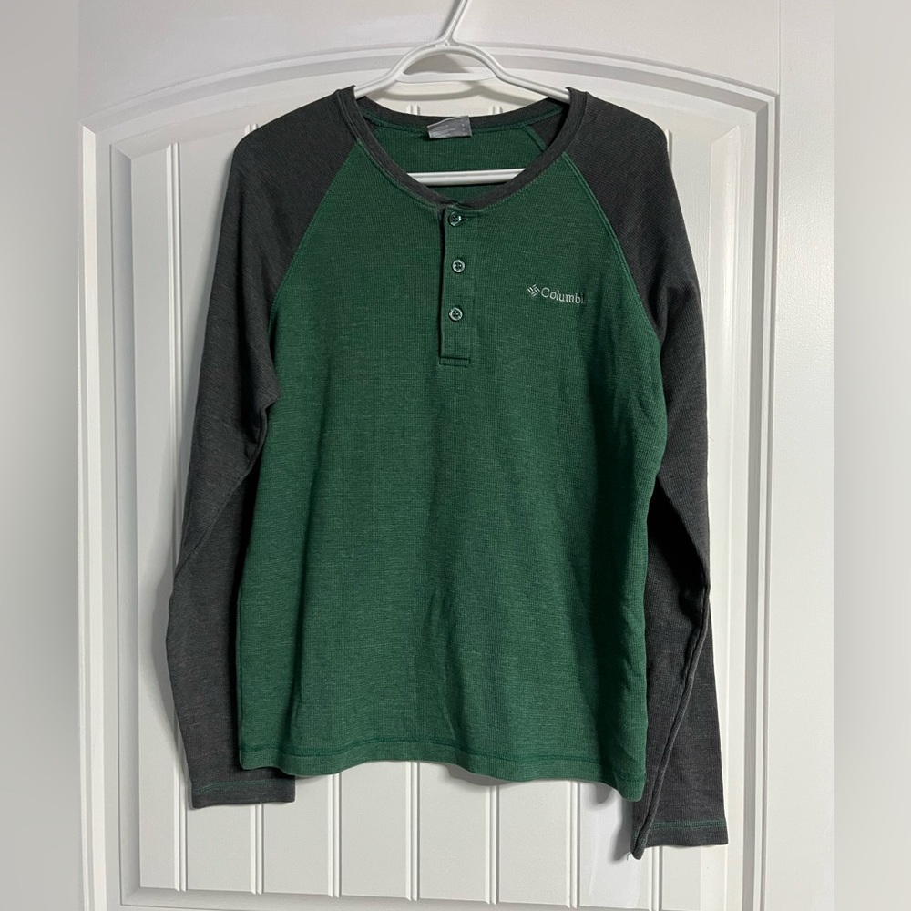 Columbia Green and Gray‎ Henley Shirt